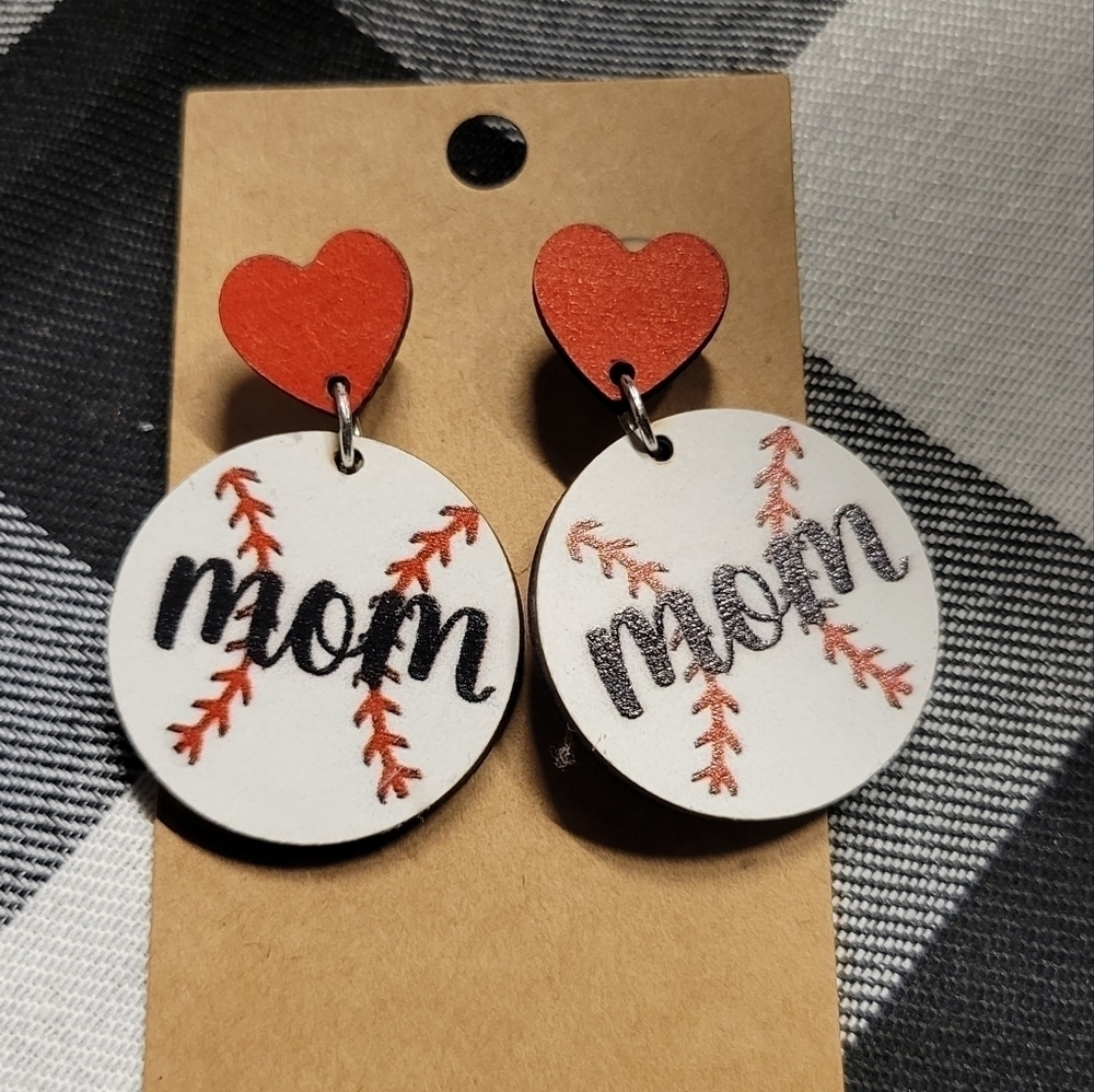 Stud style baseball mom, heart, red, white, black earrings New - Picture 2 of 4